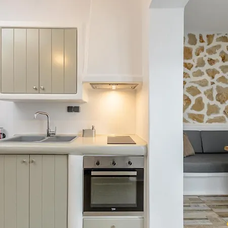 Aphrodite Luxury Apartment