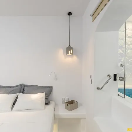 Aphrodite Luxury * איוס פרוקופיוס