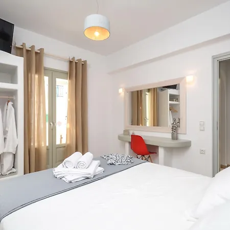 Aphrodite Luxury איוס פרוקופיוס