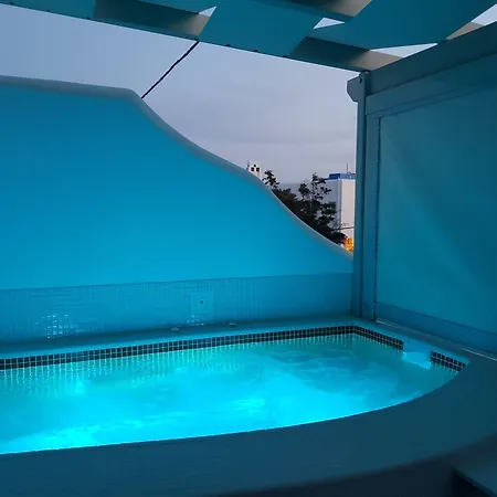 Aphrodite Luxury * איוס פרוקופיוס